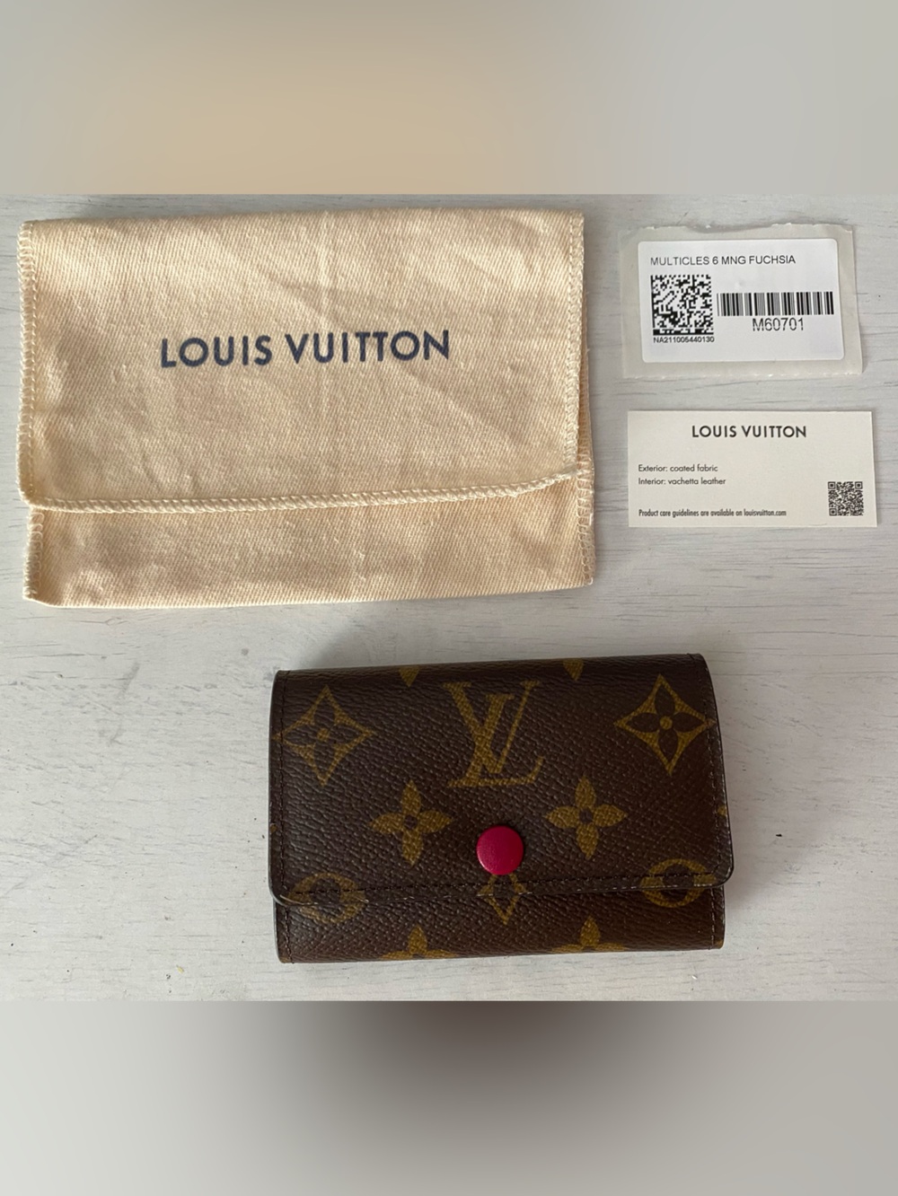 LOUIS VUITTON Monogram 6 Key Multicles Holder | LV Canvas w Fuchsia Leather - Picture 1 of 15